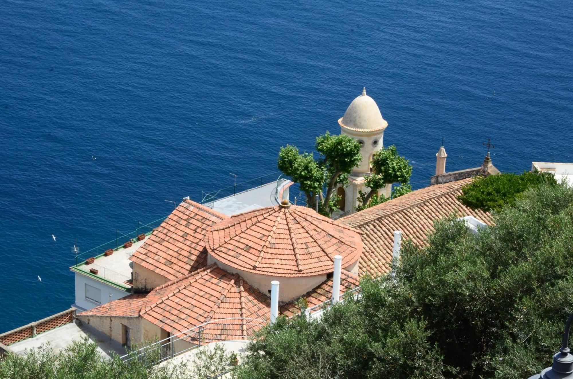 Hills Amalfi