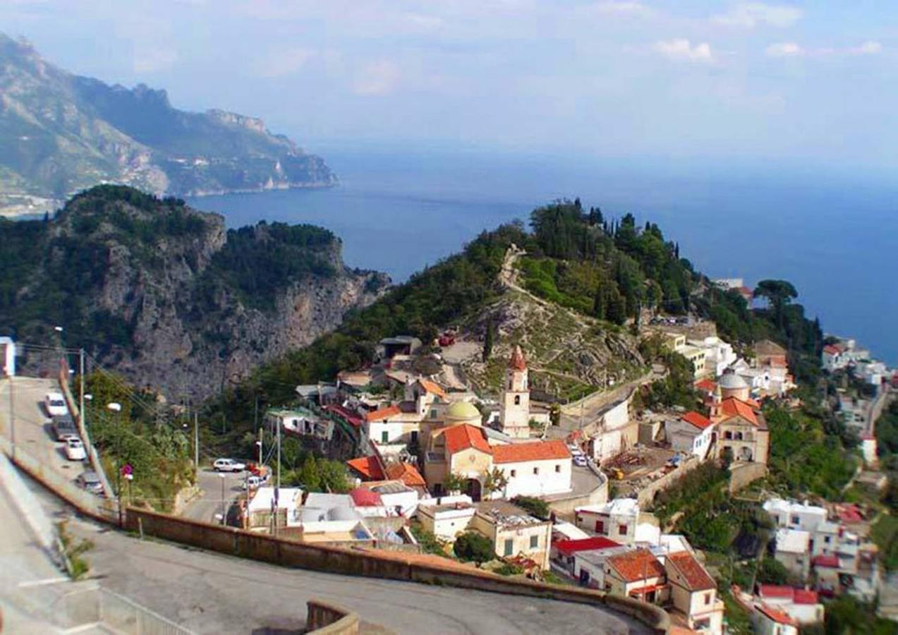 Hills Amalfi